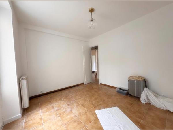 Achat 11 Pieces 240 92250 La Garenne Colombes idf52741