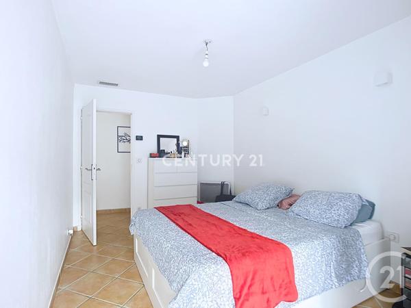 Appartement T4 à vendre  5 pièces - 129,48 m2 AUBAGNE - 13