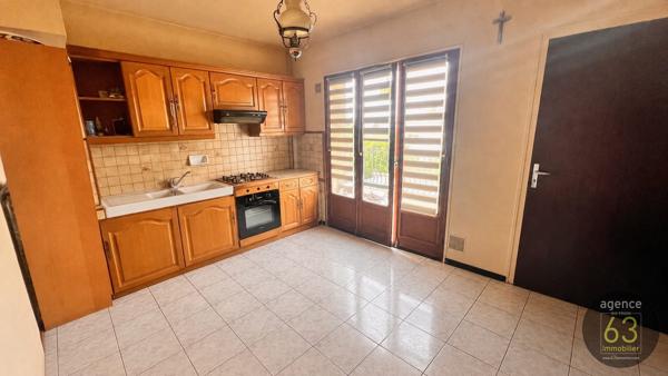 Maison de 167 m2 à Romagnat avec 5 chambres sur 504 m2 de terrain