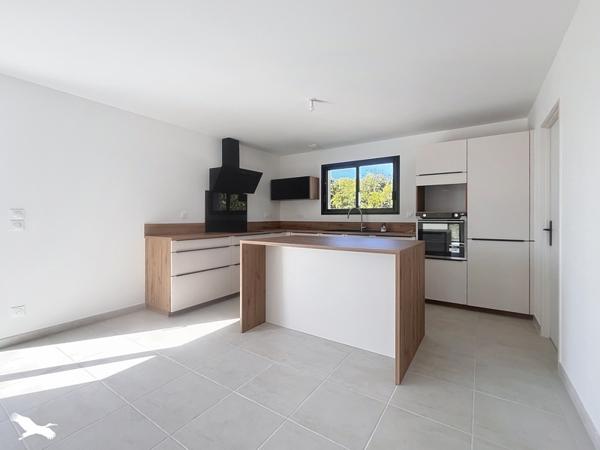 Maison 265 500 € Saint-Laurent-des-Vignes 4 p 106 m² DPE A