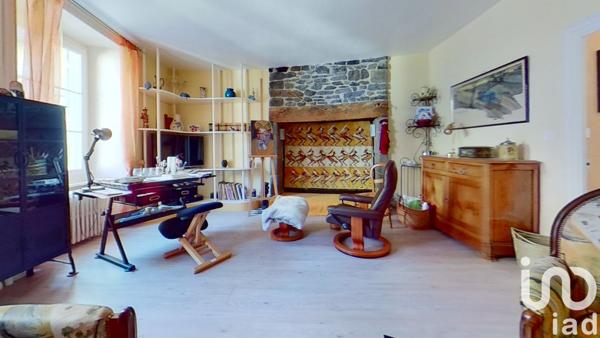 Maison à vendre 5 pièces 213 m² Mauriac