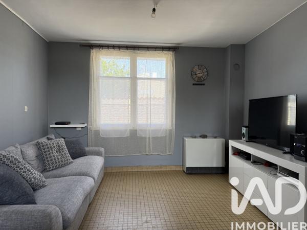 Maison à vendre 5 pièces 79 m² Mauzé-sur-le-Mignon