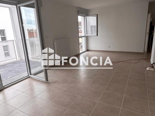 Location Appartement 3 pièces 63.6 m² - 38 BOULEVARD VOLTAIRE Dijon 21000