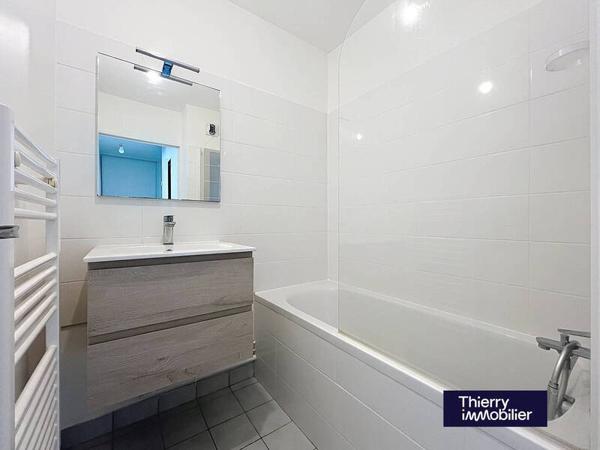 Appartement 3 pièces                                        - 44000 Nantes - Saint-Clément - Jardin des plantes Réf : 120637