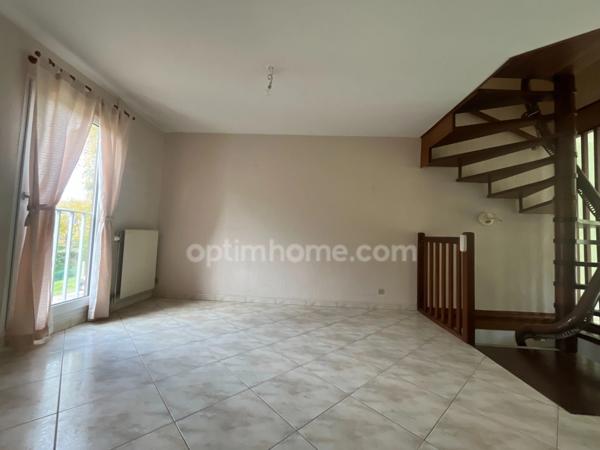 Honfleur - 91 m2 - jardin 216 m2 - 3 chambres - 2 wc - garage - cellier