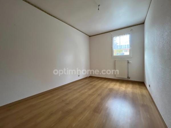 Honfleur - 91 m2 - jardin 216 m2 - 3 chambres - 2 wc - garage - cellier