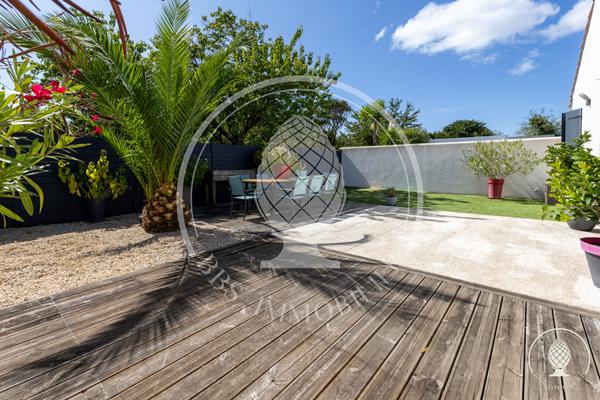 Maison à vendre à La Flotte - Référence NB466 , La flotte