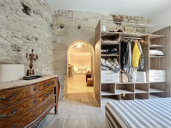 Appartement 4 pièces - 112 m² Exclusivité efficity