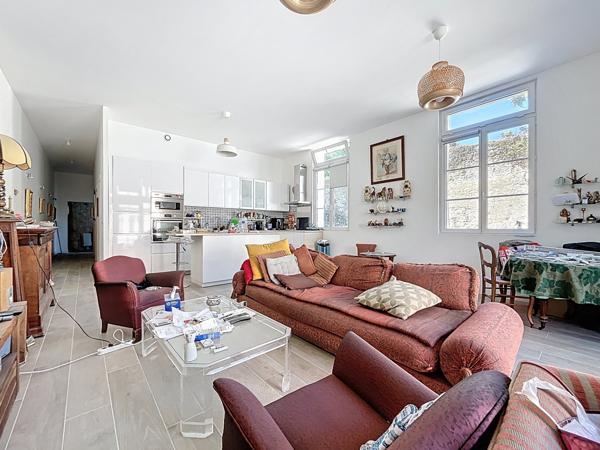 Appartement 4 pièces - 112 m² Exclusivité efficity