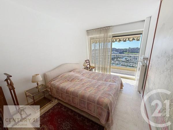 Appartement F3 à vendre  3 pièces - 64,81 m 2   MANDELIEU LA NAPOULE  - 06