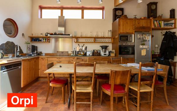 Maison à vendre    4 pièces • 95 m2 Les Lilas