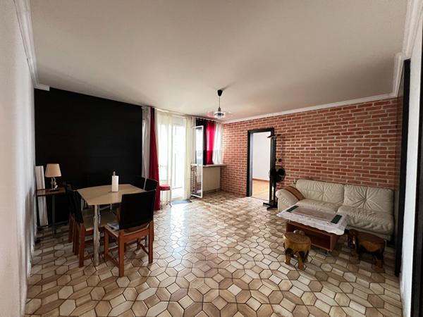  A VENDRE Appartement Meaux 3 pièce(s) 74.73 m2 BOX ET CAVE