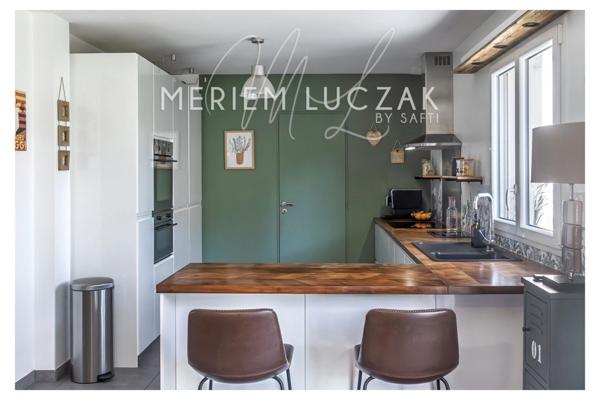 Maison familiale récente – 4 chambres – 715 m² – Aucun travaux