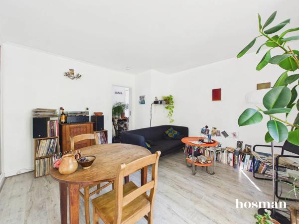 Appartement traversant - 3 pièces 50 m² - Rue Armand Carrel