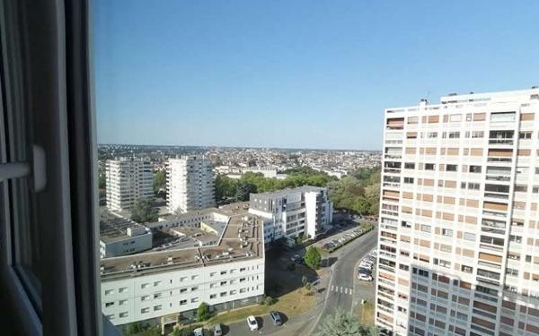 Appartement à louer    2 pièces •  Poitiers