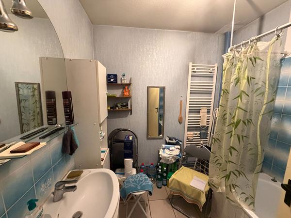T1 bis loué avec locataire en place - Investissement