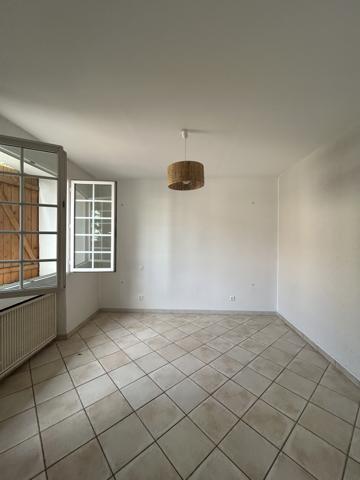 Pavillon T5 avec jardin Bram (11150)