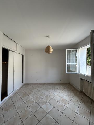 Pavillon T5 avec jardin Bram (11150)