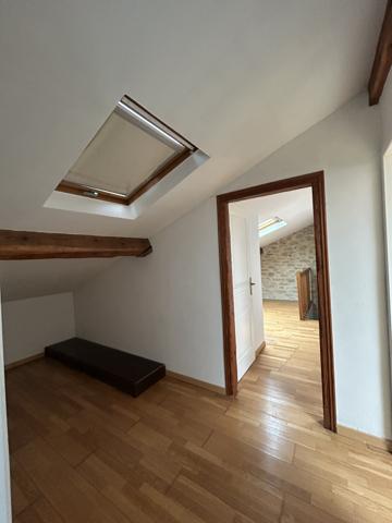 Pavillon T5 avec jardin Bram (11150)