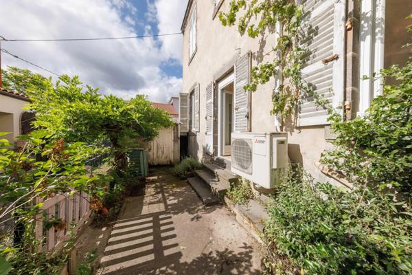 Appartement à vendre 2 pièces 52.3m² Clermont-Ferrand (63000)