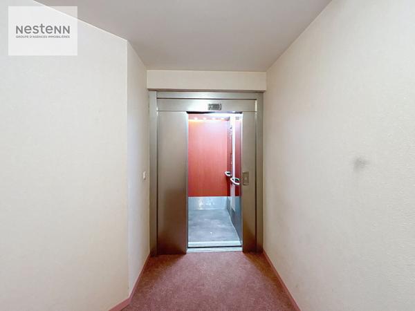 Appartement - 3 pièces - 62 m² - KERFEUNTEUN - garage et stationnement privatifs