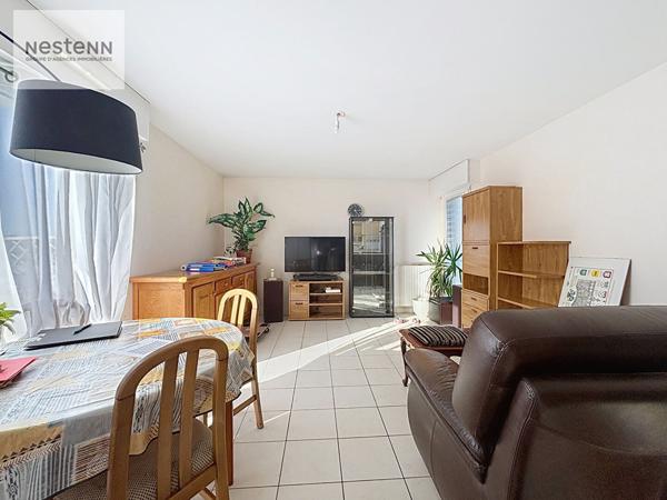 Appartement - 3 pièces - 62 m² - KERFEUNTEUN - garage et stationnement privatifs