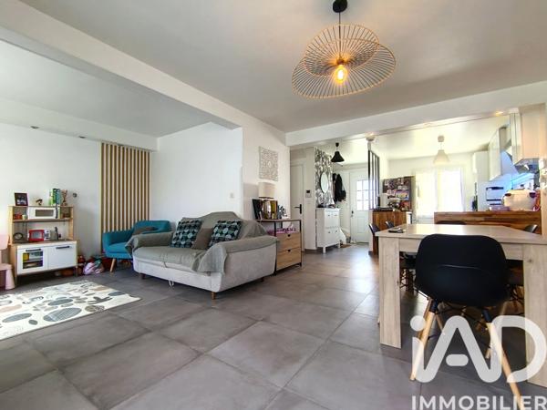 Maison à vendre 4 pièces 90 m² Vert-Saint-Denis