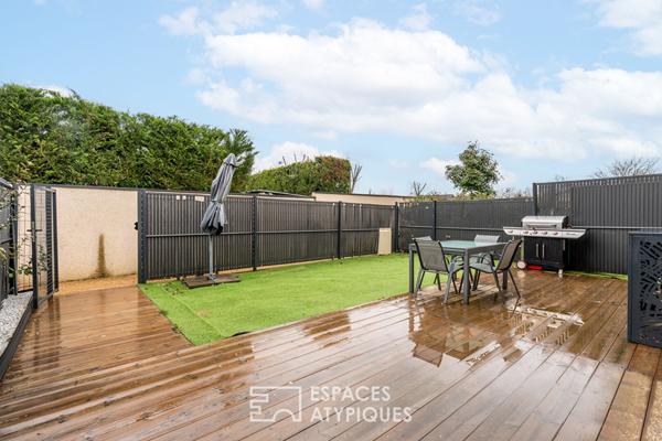 Duplex moderne et lumineux avec terrasse et jardin