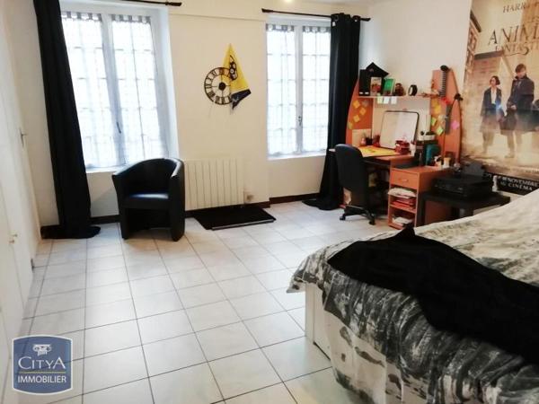 Appartement à louer 1 pièce 28m² Clermont-Ferrand (63000)