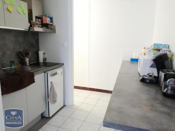 Appartement à louer 1 pièce 28m² Clermont-Ferrand (63000)
