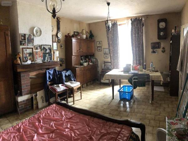 Maison de ville à vendre à Bussy-le-Repos dans l'Yonne (89500), ref : 2210010