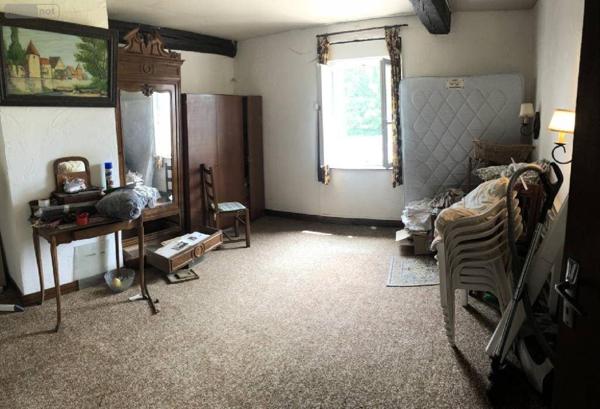 Maison de ville à vendre à Bussy-le-Repos dans l'Yonne (89500), ref : 2210010