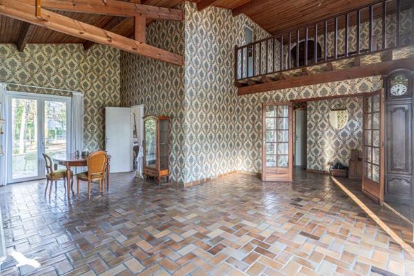 Maison à vendre |  Saint-Médard-en-Jalles |  6 pièces | 140 m²