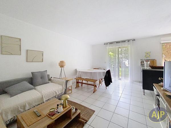 Vente appartement Bordeaux : 198 228 € - AJP Immobilier Bordeaux Chartrons