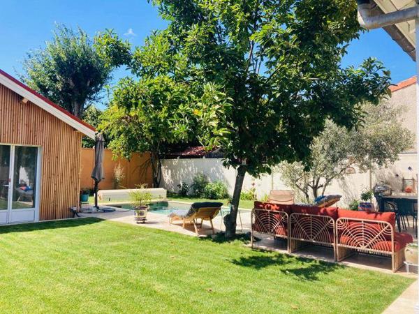 Maison à vendre |  Bordeaux |  5 pièces | 140 m²