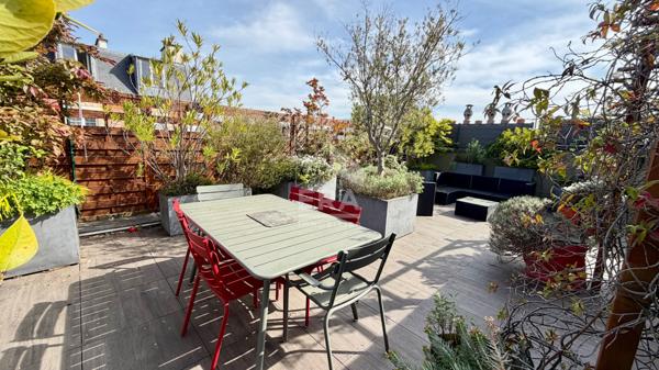 DERNIER ETAGE AVEC TERRASSE