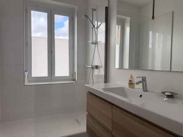 Appartement 596 790 € Bordeaux 4 p 98 m² DPE D