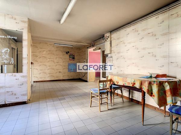 Achat immeuble Wassy - 6 pièce(s) - 326 m² - 66 000 €