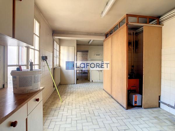 Achat immeuble Wassy - 6 pièce(s) - 326 m² - 66 000 €