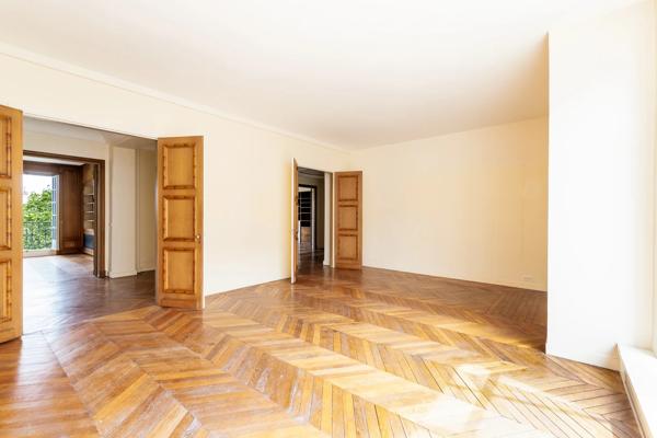 Appartement Paris 8 e - PARC MONCEAU