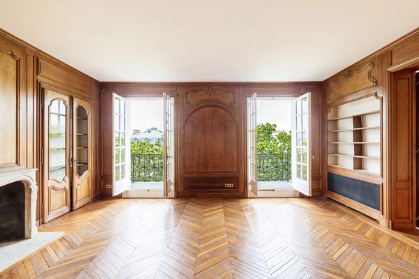 Appartement Paris 8 e - PARC MONCEAU