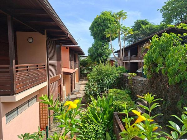 BOURDA Appartement 3 pièce(s) 62 m2 rez-de-jardin