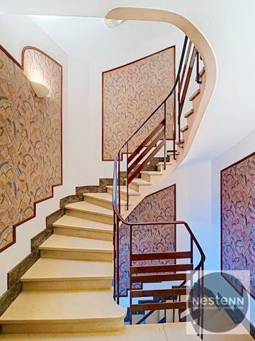 NANCY - RARE DEMEURE ART DÉCO - 244 M² - 11 PIÈCES - 2 GARAGES