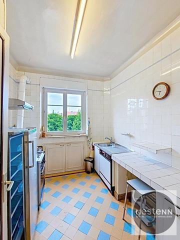 NANCY - RARE DEMEURE ART DÉCO - 244 M² - 11 PIÈCES - 2 GARAGES