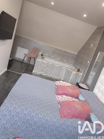 Maison à vendre 6 pièces 129 m² Le Neubourg