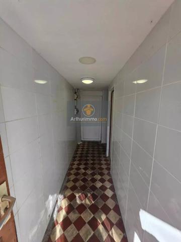 Vente                                                      Appartement
                        
                     2 pièces                      24 m2                     à Villiers-le-Bel