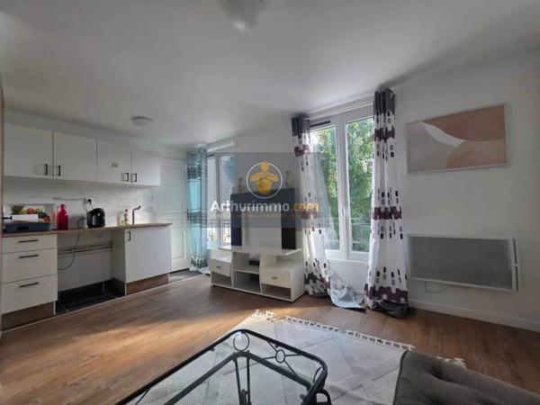 Vente                                                      Appartement
                        
                     2 pièces                      24 m2                     à Villiers-le-Bel