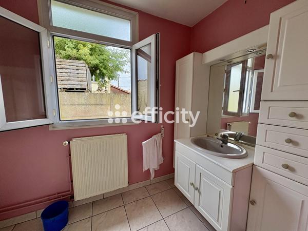 Maison 3 pièces - 77 m²