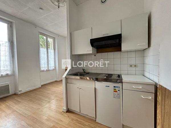 Achat immeuble Saintes - 9 pièce(s) - 162 m² - 386 000 €
