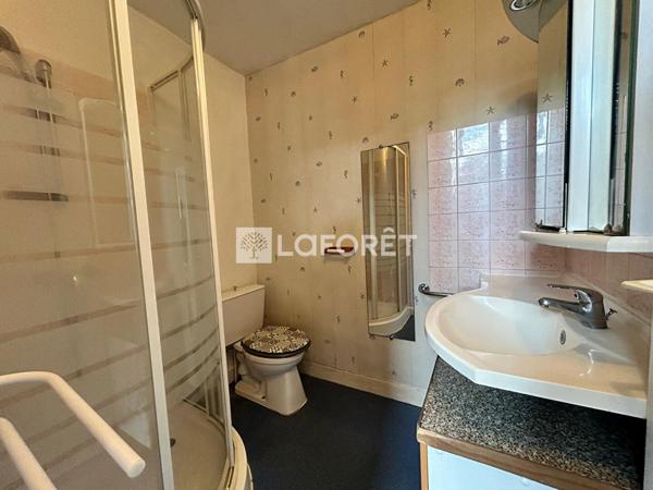 Achat immeuble Saintes - 9 pièce(s) - 162 m² - 386 000 €